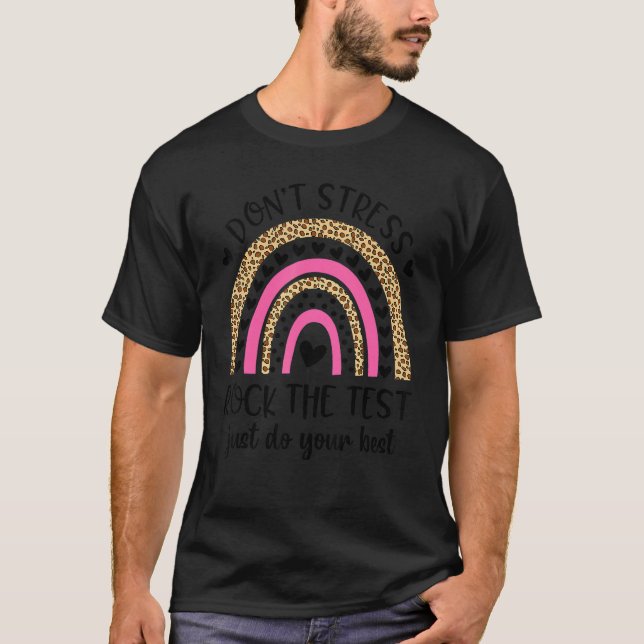 Camiseta Test Day Rock The Test Rainbow Teacher Testing Da (Anverso)