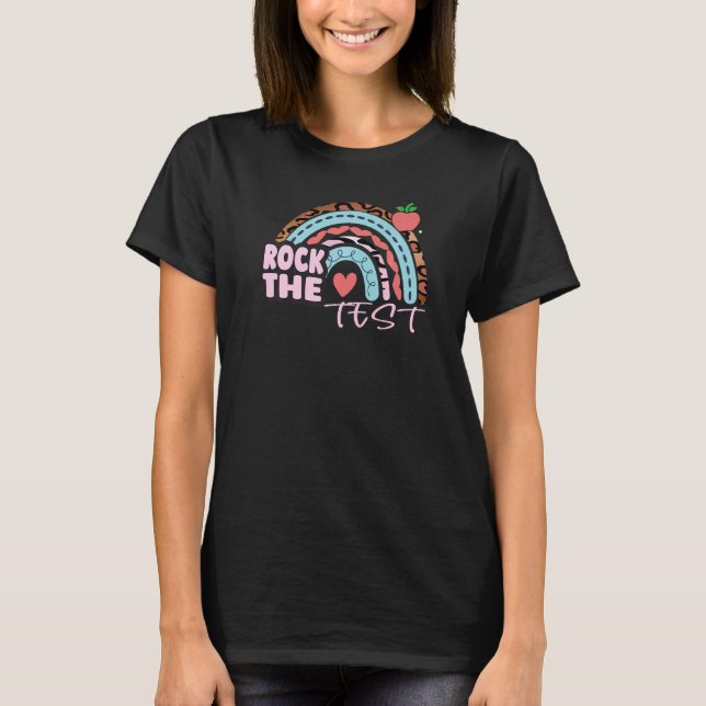 Camiseta Test Day Rock the Test Rainbow Testing Day (Anverso)