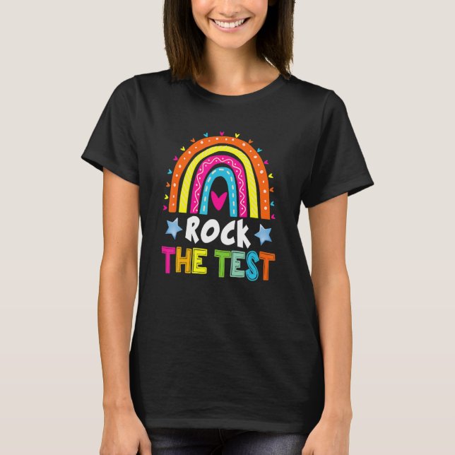 Camiseta Test Day Rock The Test Teacher Rainbow Testing Da (Anverso)