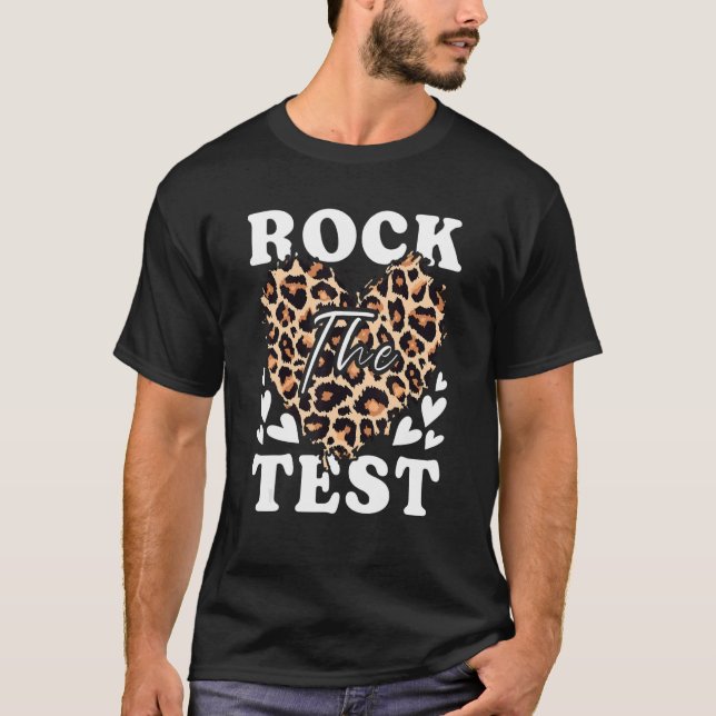 Camiseta Test Day Rock The Test Teacher Testing Day Leopard (Anverso)
