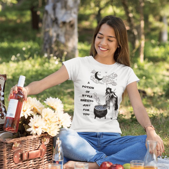 Camiseta Testigos de mano producen tetas - agitan Halloween (Subido por el creador)