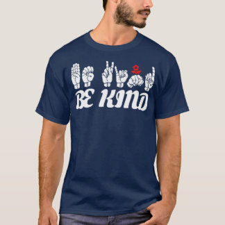 Camiseta Texto BE KIND y diseño de lenguaje de Rótulo ASL 2