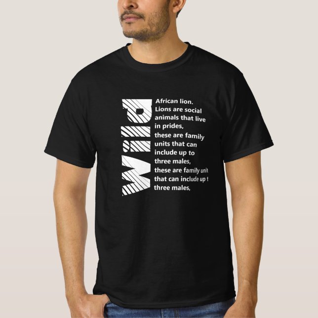 Camiseta Texto blanco l Lejano africano salvaje impreso en  (Anverso)