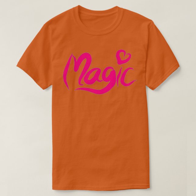 Camiseta Texto de caligrafía mágica rosa (Diseño del anverso)