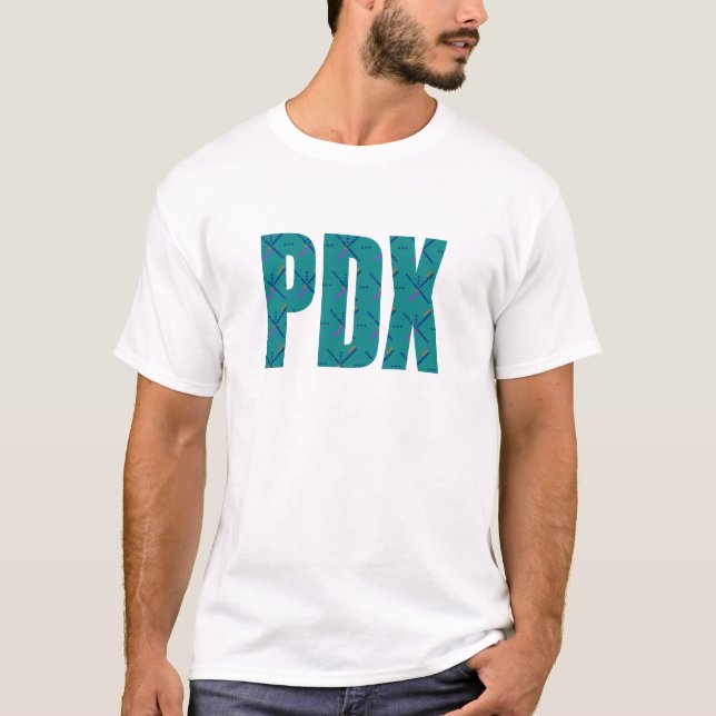 Camiseta Texto de la alfombra del aeropuerto de PDX (Anverso)