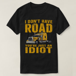 Camiseta Texto de rabia en carretera amarilla con camión