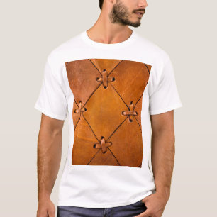 Camiseta Textura de cuero, detalle natural del selvage.