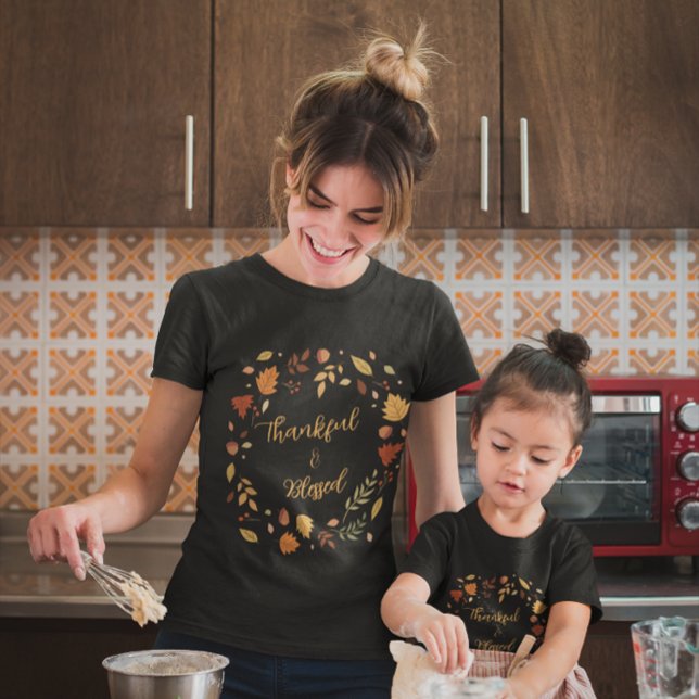 Camiseta Thankful & Blessed Autumn Leaves Fall Thanksgiving (Subido por el creador)