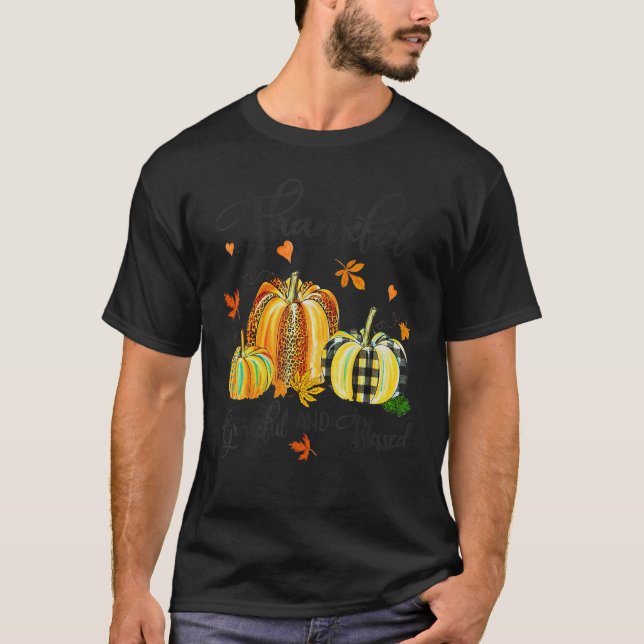 Camiseta Thankful Greatful And Blessed Fall Vibes Pumpkins (Anverso)