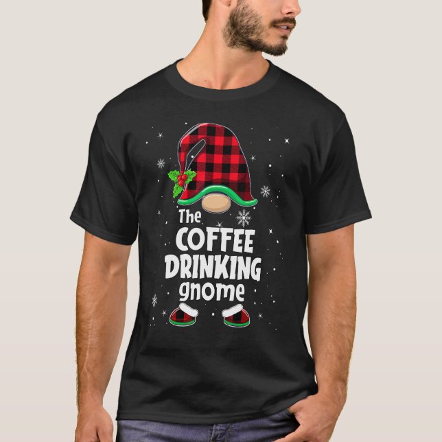 Camiseta The Coffee Drinking Gnome Buffalo Plaid Christmas  (Anverso)
