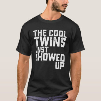 Camiseta The Coolwins Just Showed Up Sister Brother Schoo f