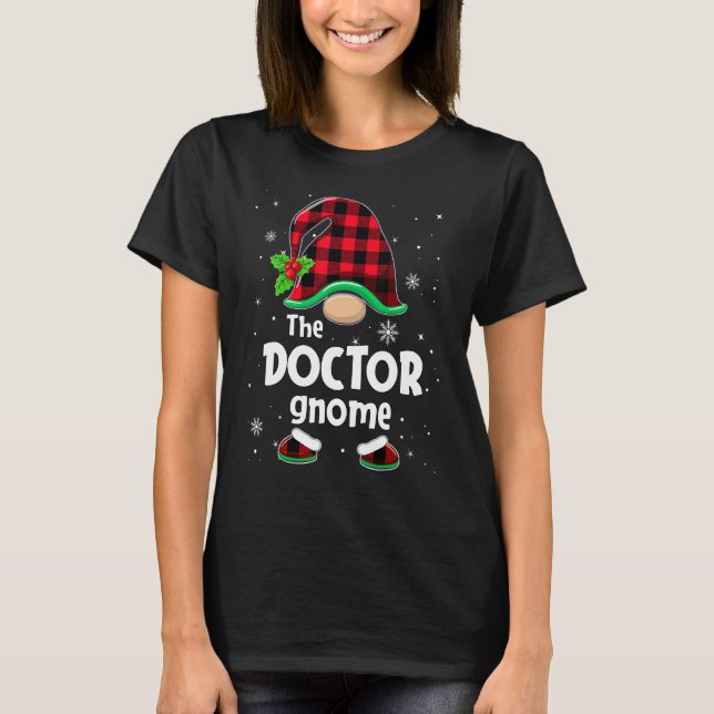 Camiseta The Doctor Gnome Buffalo Plaid Christmas Matching  (Anverso)