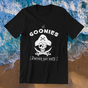 Camiseta The Goonies "Never Say Die" Pirate Badge