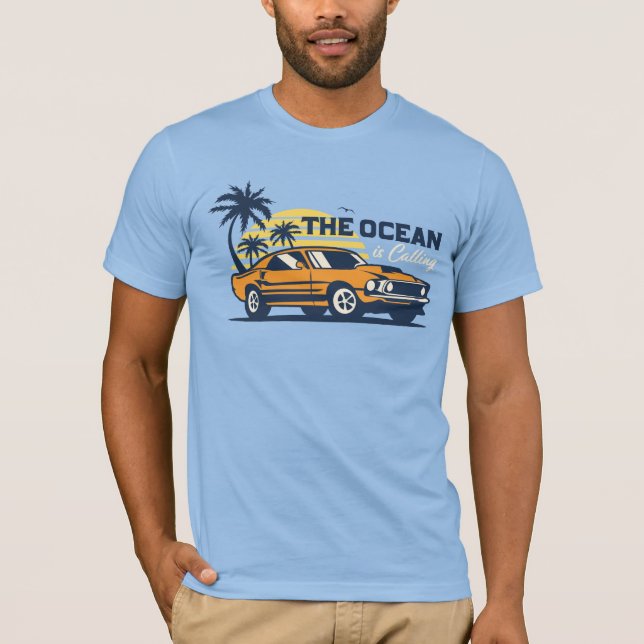 Camiseta The Ocean Is Calling Retro Beach Car Summer (Anverso)