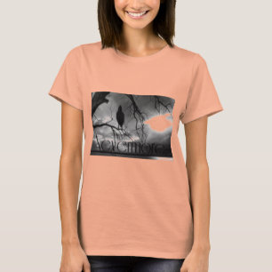 Camiseta The Raven - Nevermore Sunbeams & Tree B&W