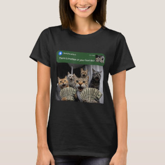 Camiseta There is motion at front door funny cat motion mem
