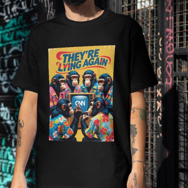 Camiseta They're Lying Again Tee Fake News Anti War (Subido por el creador)