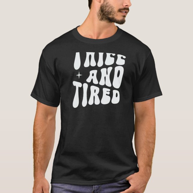 Camiseta Thicc And Tired Groovy Women Saying (Anverso)