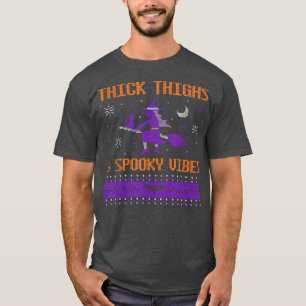 Camiseta Thick Thighs and Spooky Vibes Witch Flying Broom F