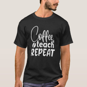 Camiseta Thick Thighy Spooky Vibes Funny Womens Halloween