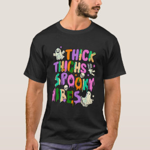 Camiseta Thick Thighy Spooky Vibes Halloween Ghost Boo Skul