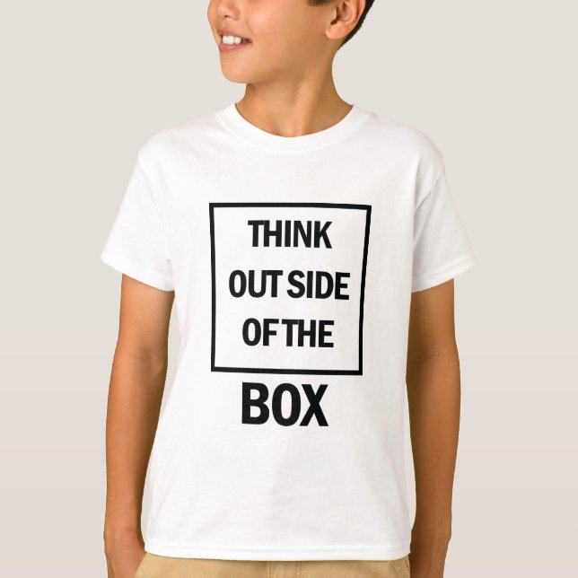 Camiseta Think Outside Of The Box  (Anverso)