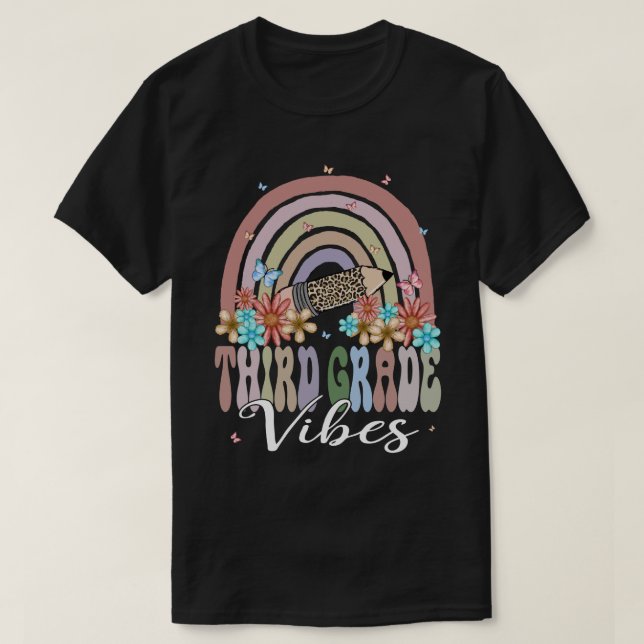 Camiseta Third Grade Vibes Rainbow Groovy Floral Back To Sc (Diseño del anverso)