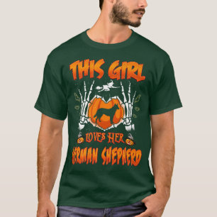 Camiseta This Girl Loves Her German Shepherd Dog Funny Hall