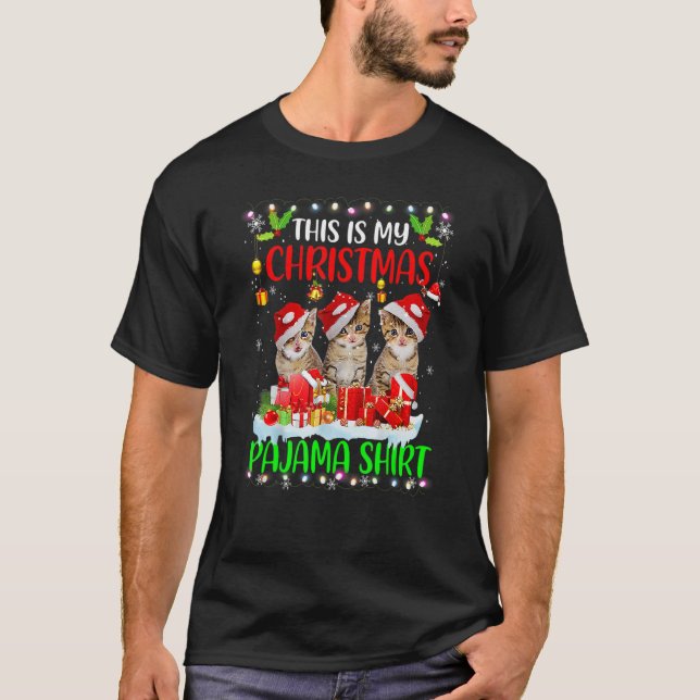 Camiseta This Is My Christmas Pajama   Cat Santa Hat Lights (Anverso)