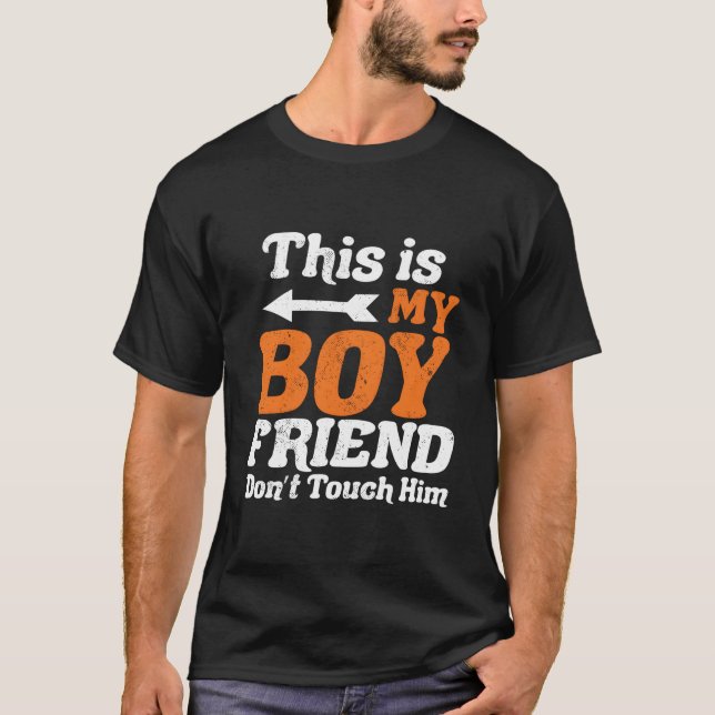 Camiseta This Is My Friend Don'T Touch Him For Humor (Anverso)