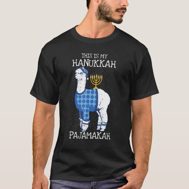 Camiseta This is My Hanukkah Pajamakah Llama Menorah  Pajam (Anverso)
