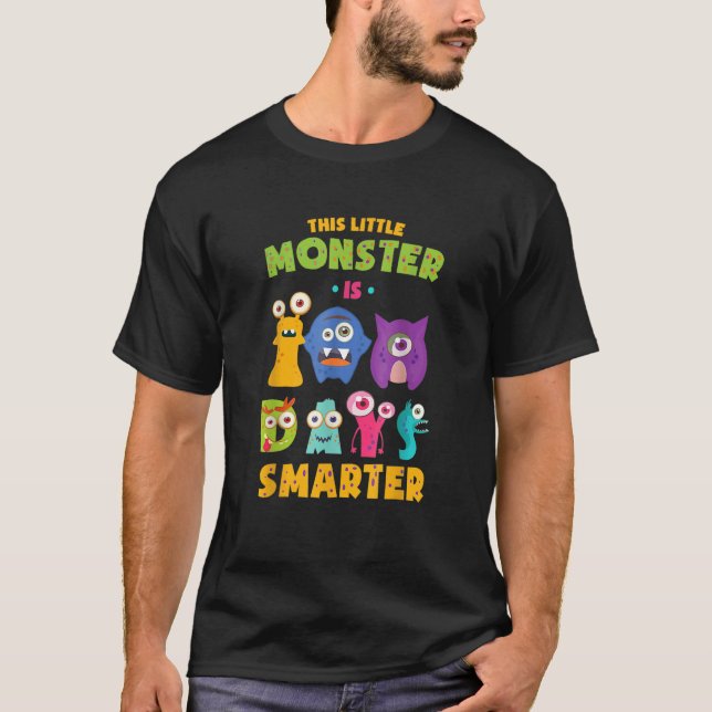 Camiseta This Little Monster is 100 Days Smarter School Kid (Anverso)