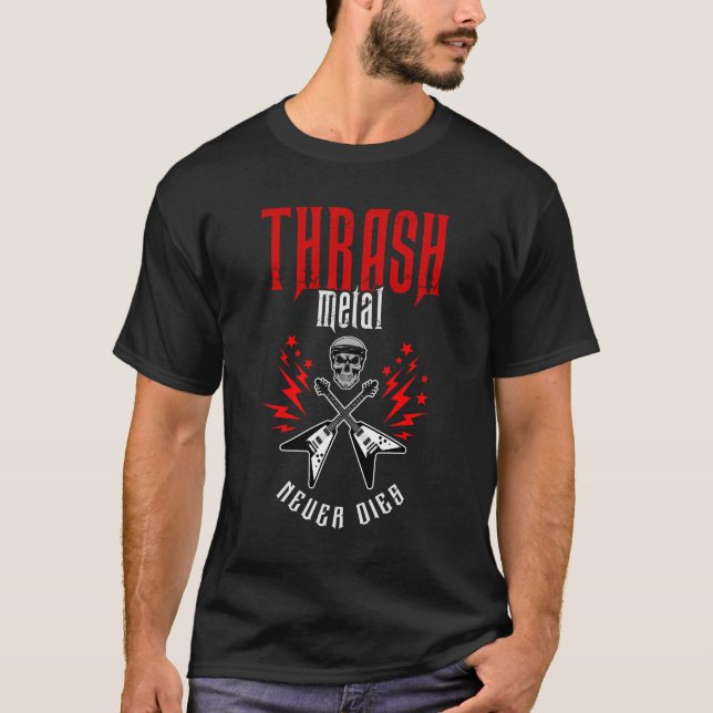 Camiseta Thrash Metalizado Never Die (Anverso)