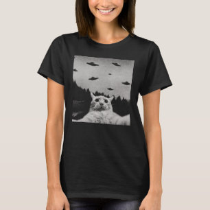 Camiseta ThreadWeird Alien Cat UFO T-Shirt - Classic Fit, R