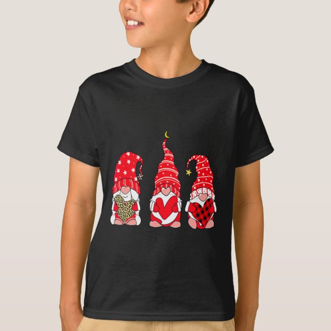 Camiseta Three Gnomes Holding Heart Leopard Happy Valentine (Anverso)