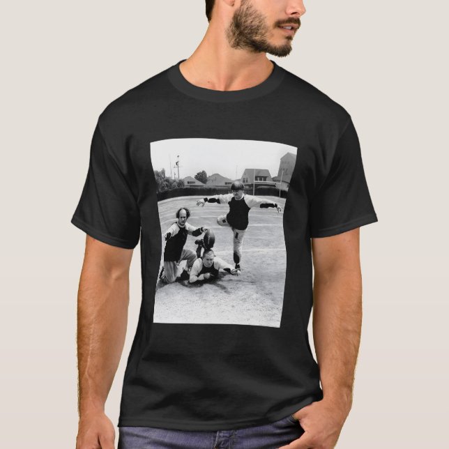 Camiseta Three Stooges Football Â€“ Kick Off (Anverso)