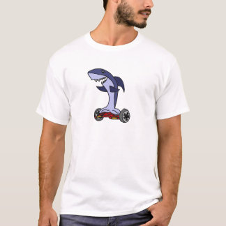 Camiseta Tiburón divertido en Hoverboard rojo