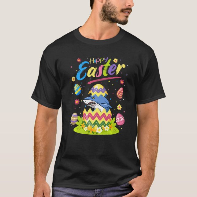 Camiseta Tiburón Fish Easter Egg Shark Feliz Pascua (Anverso)