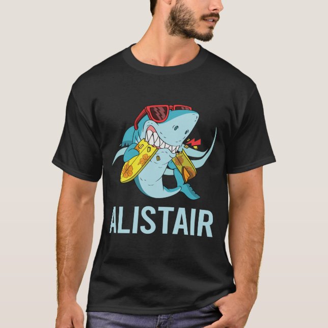 Camiseta Tiburón gracioso - Nombre de Alistair (Anverso)