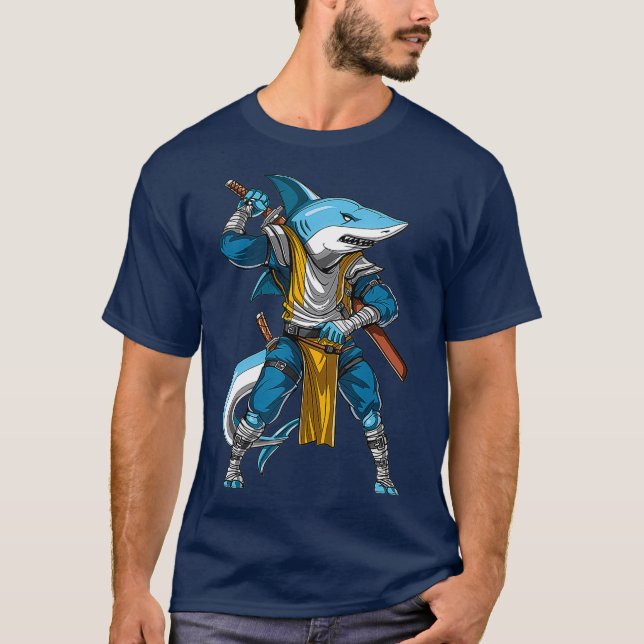 Camiseta Tiburón Samurai Ninja Kung Fu guerrero de artes ma (Anverso)