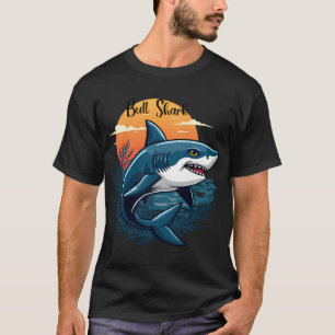 Camiseta Tiburón Toro con Puesta de Sol en el Océano Fuente