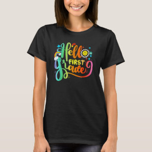 Camiseta Tie Dye Hello First Grado Flower 1º Grado de vuelt