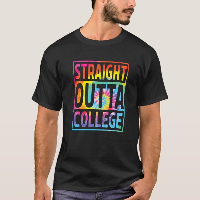 Camiseta Tie Dye Straight Outta College Graduación Boys Gi (Anverso)