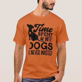 Camiseta Tiempo pasado con la familia de amigos de los perr