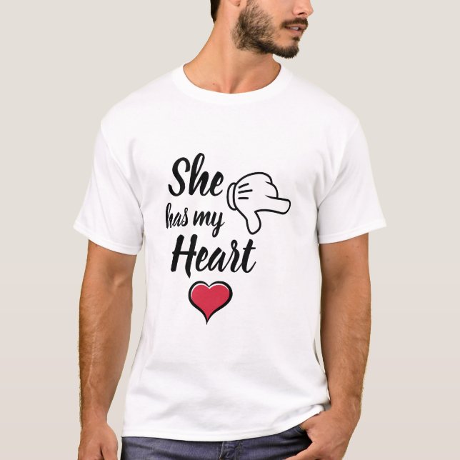 Camiseta tiene mis parejas de corazón Valentine (Anverso)
