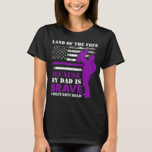 Camiseta Tierra De Los Libres Mi Papá Es Valiente Morado Ar