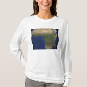 Camiseta Tierra mostrando cobertura terrestre sobre África