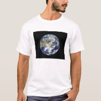 Tierra totalmente iluminada centrada en Asia