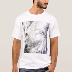 Camiseta Tifón Chaba en el mar filipino