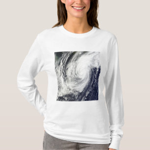 Camiseta Tifón Chaba sobre las islas Ryukyu, Japón